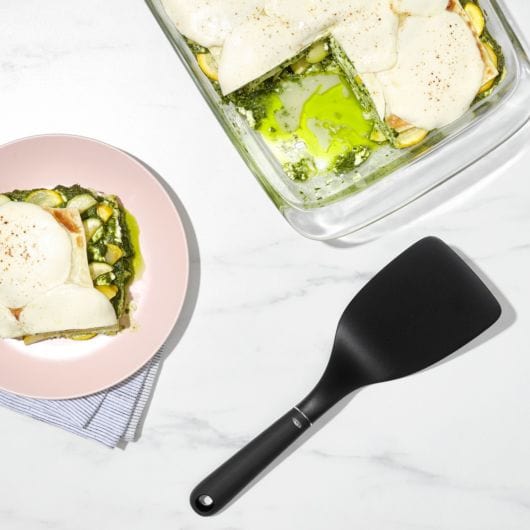 OXO Nylon Lasagne Turner - Turner