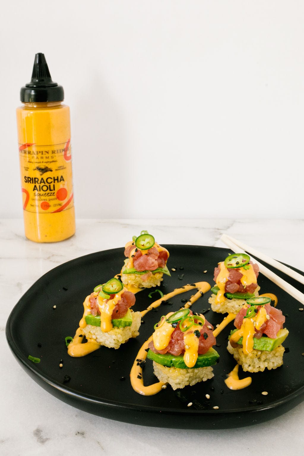 Terrapin Ridge Farms Sriracha Aioli Garnishing Squeeze 7.75 oz - Dips & Spreads