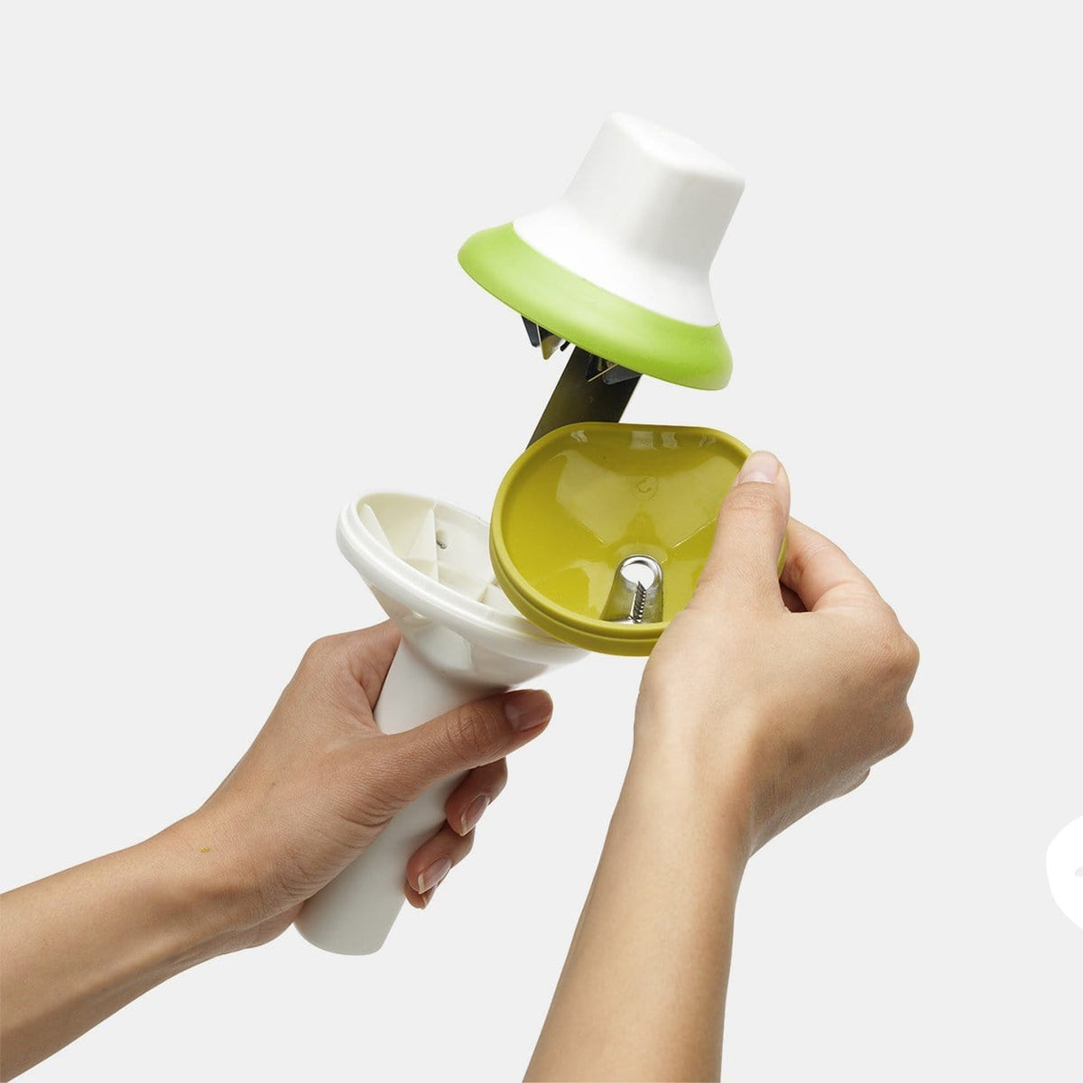 Chef&#39;n Chef&#39;n Twist Handheld Spiralizer