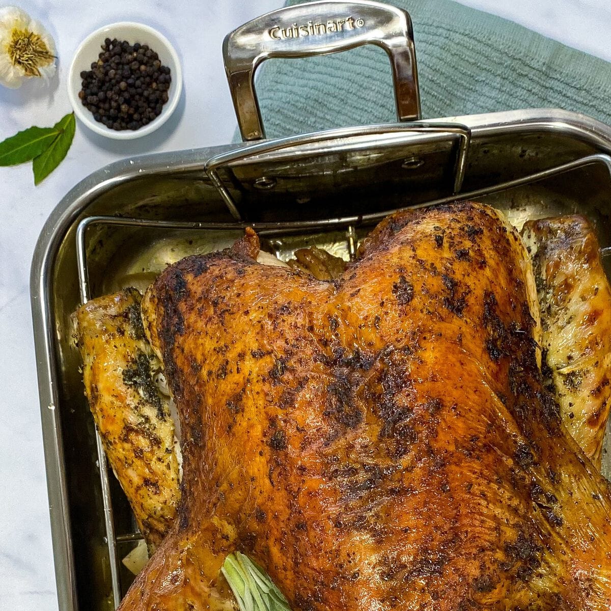 Cuisinart Chef's Classic Stainless 16" Roasting Pan with Rack - Roasters & Roasting Racks