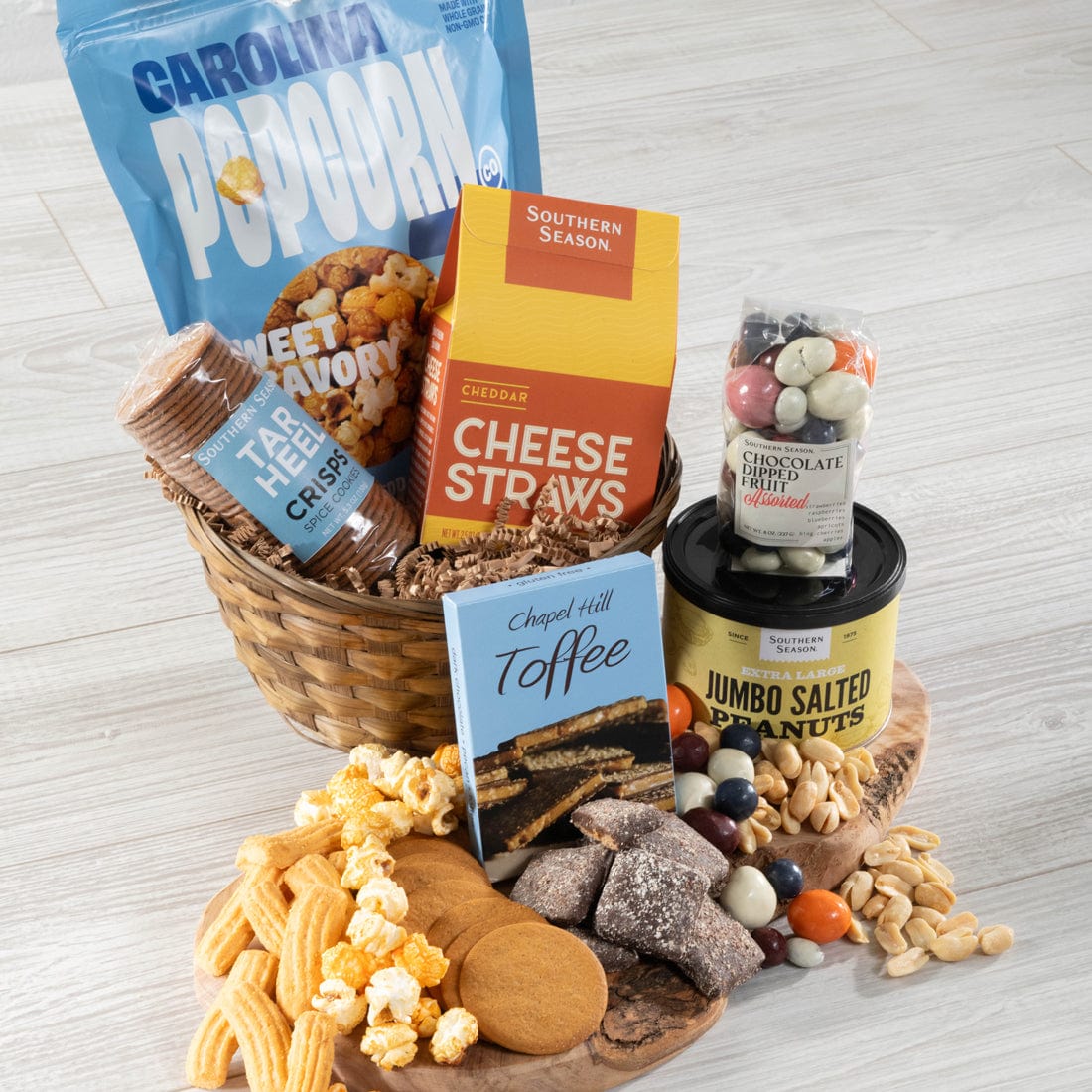 Southern Season Everybody&#39;s Favorite Gift Basket