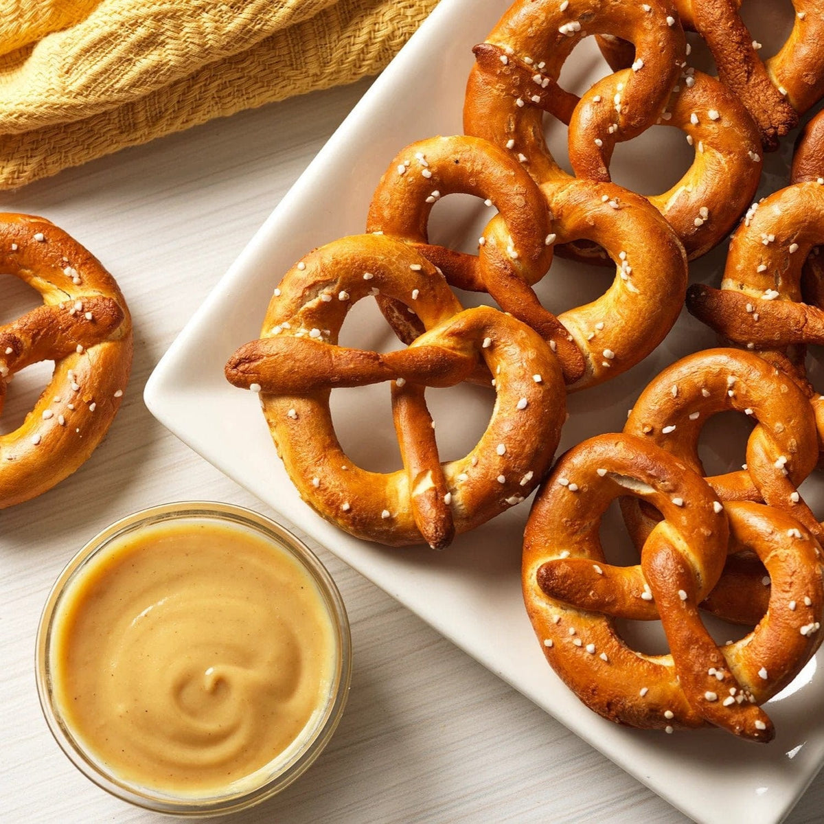 Hammond's Pretzel Tub 1lb 5oz - Pretzels