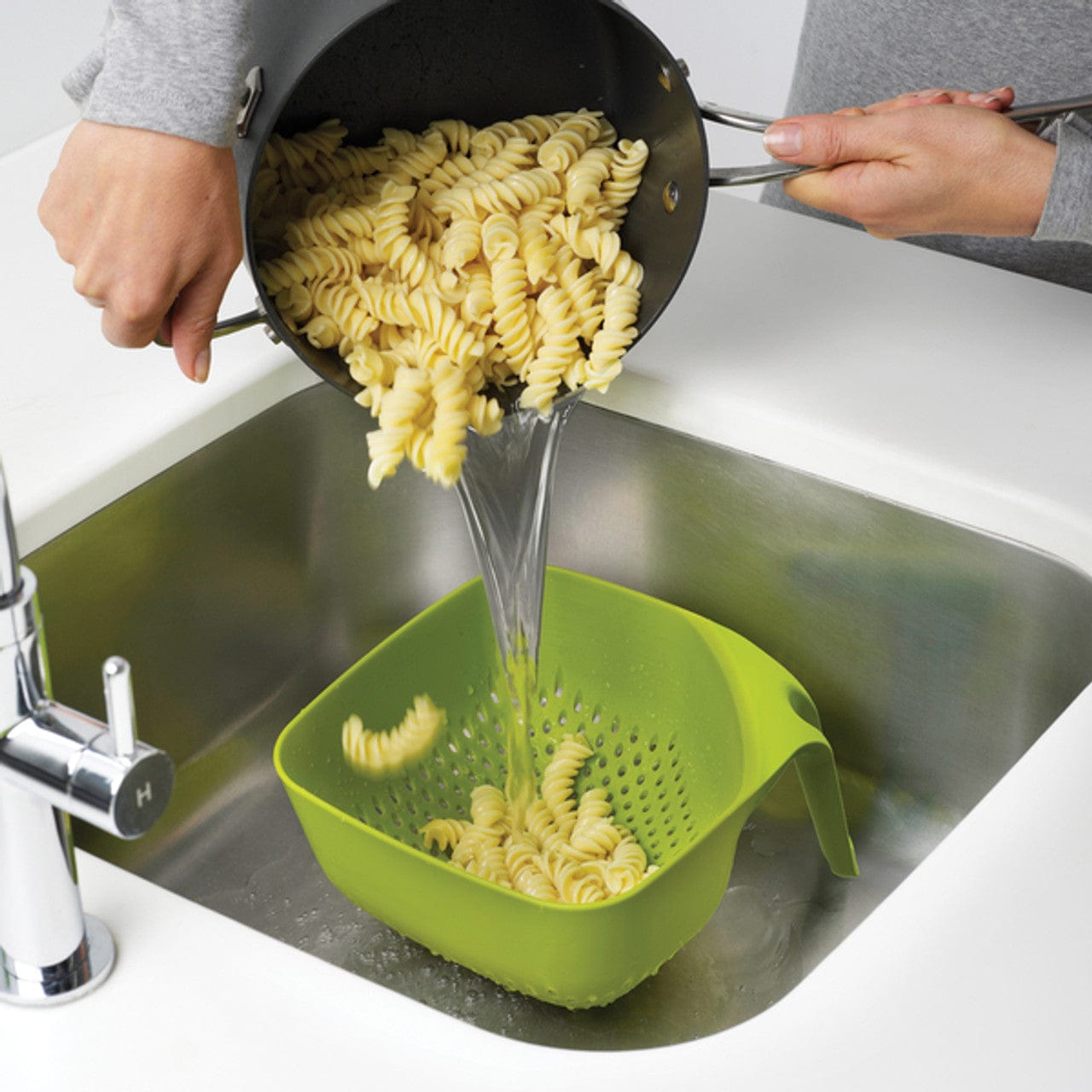 Joseph Joseph Square Colander - Strainer