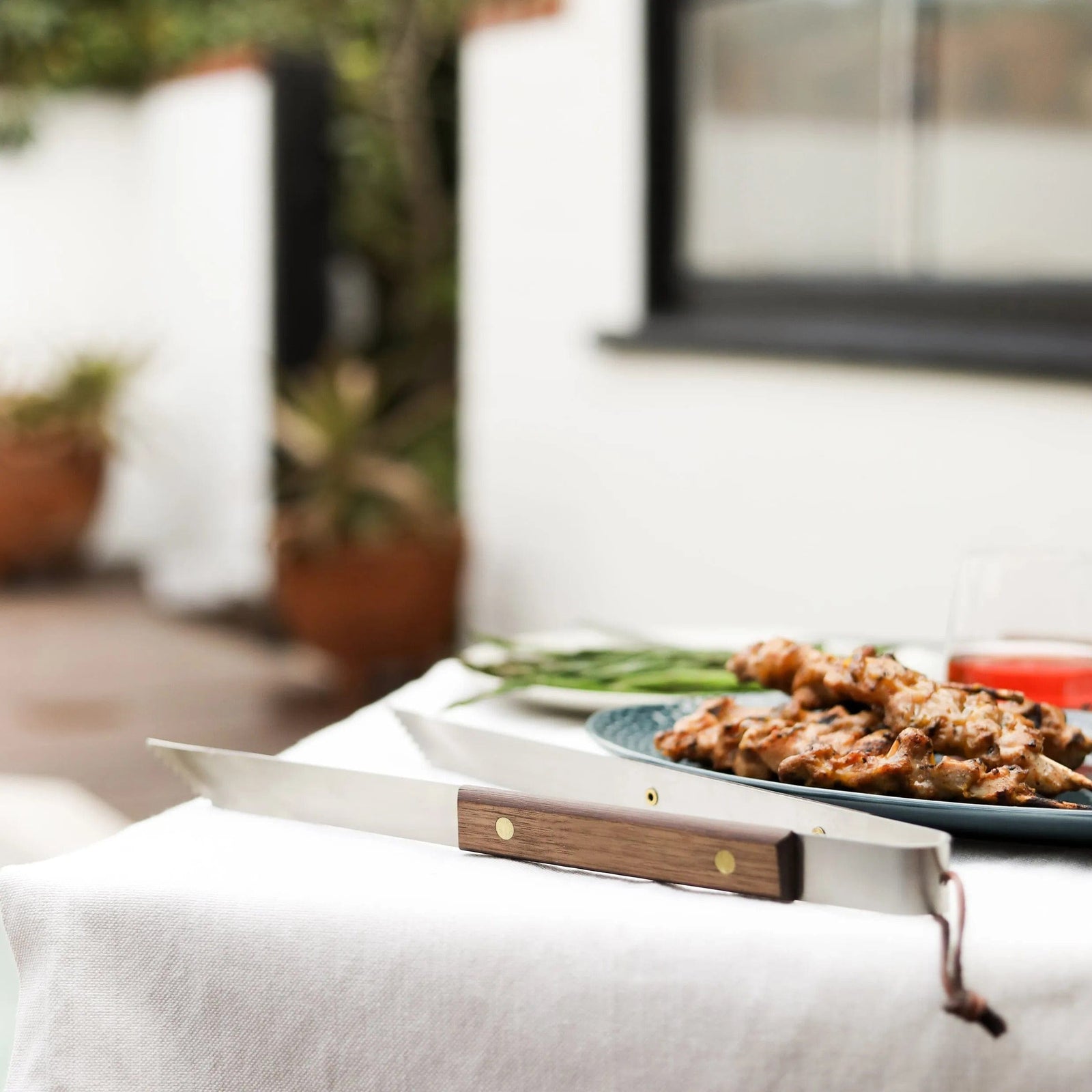 Lamson Lamson Tailgater 15" BBQ Tongs - Walnut Handle