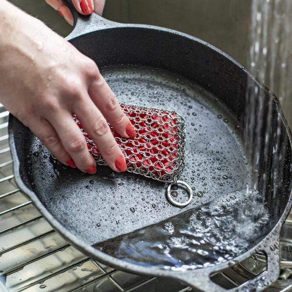 Lodge Chain Mail Scrubber - Cast Iron Cookware