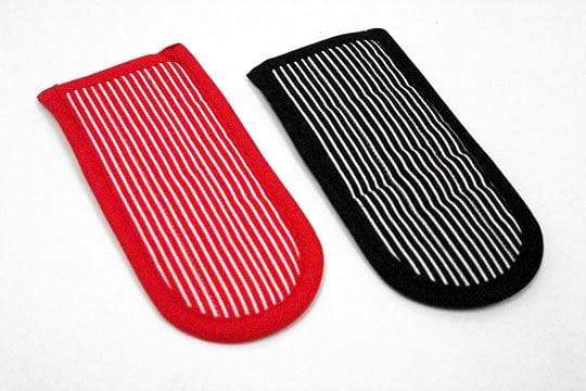 Lodge Striped Hot Handles (Set of 2) - Cast Iron Cookware