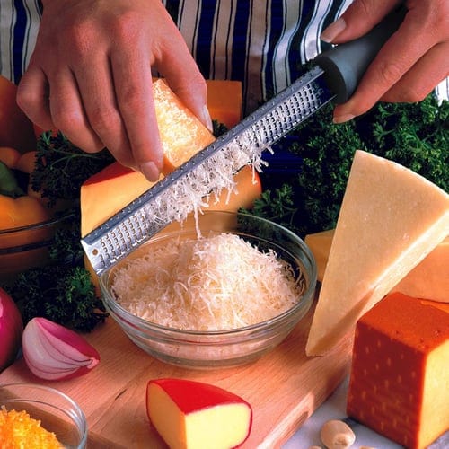 Microplane Classic Series Zester - Black - Fruit & Vegetable Tool