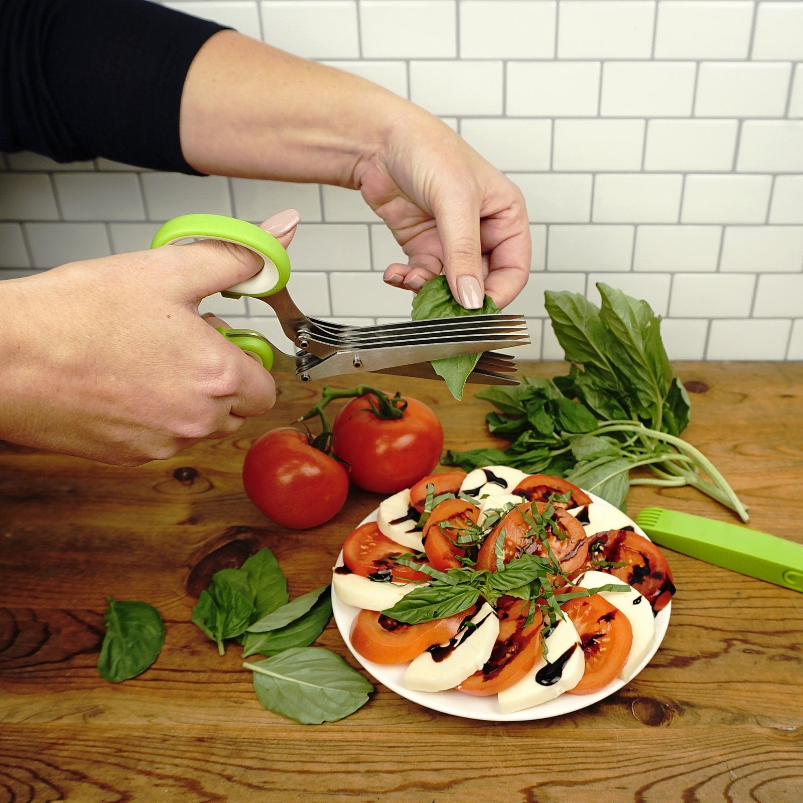 Multi-Blade Herb Scissors - Fruit & Vegetable Tool