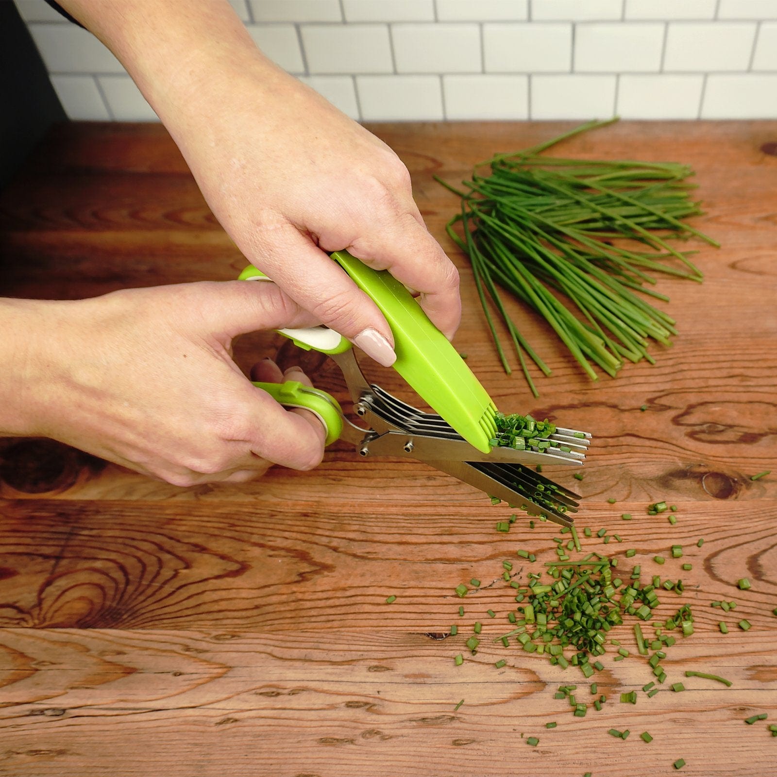 Multi-Blade Herb Scissors - Fruit & Vegetable Tool