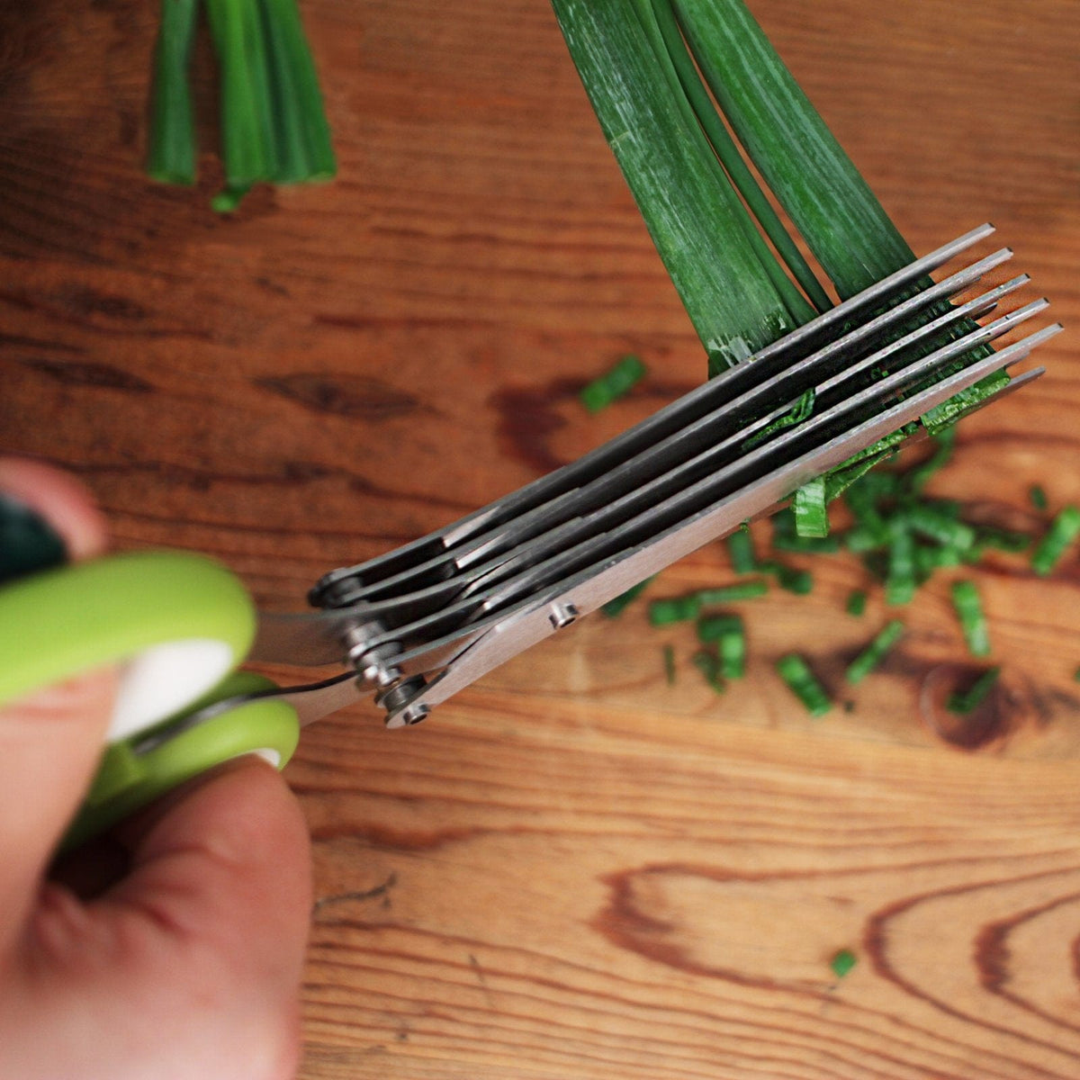 Multi-Blade Herb Scissors - Fruit & Vegetable Tool