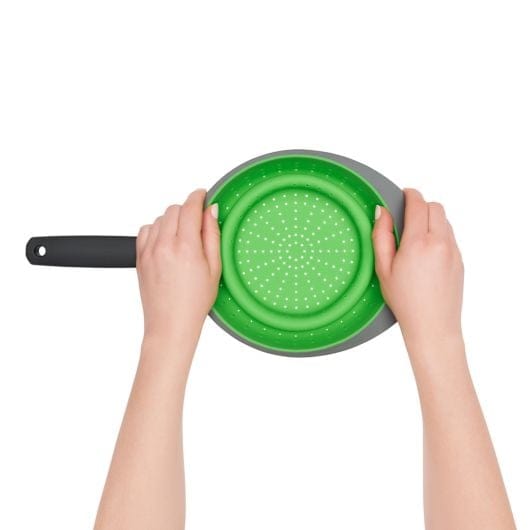 OXO OXO 2 QT Silicone Collapsible Strainer