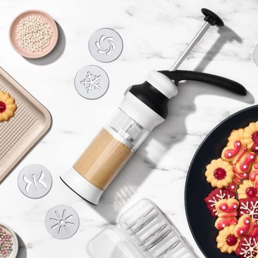 OXO Good Grips Cookie Press With Disk Storage Case - Baking Tool