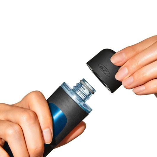 OXO Soap Dispensing Dish Scrub - Cleaning