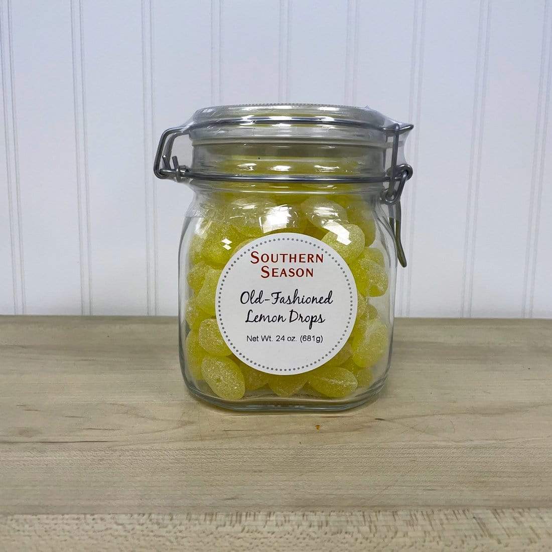 Southern Season Southern Season Old Fashioned Sour Lemon Drops 24 oz Fido Jar