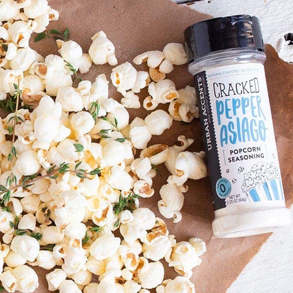 Stonewall Kitchen Urban Accents Cracked Pepper Asiago Popcorn Seasoning